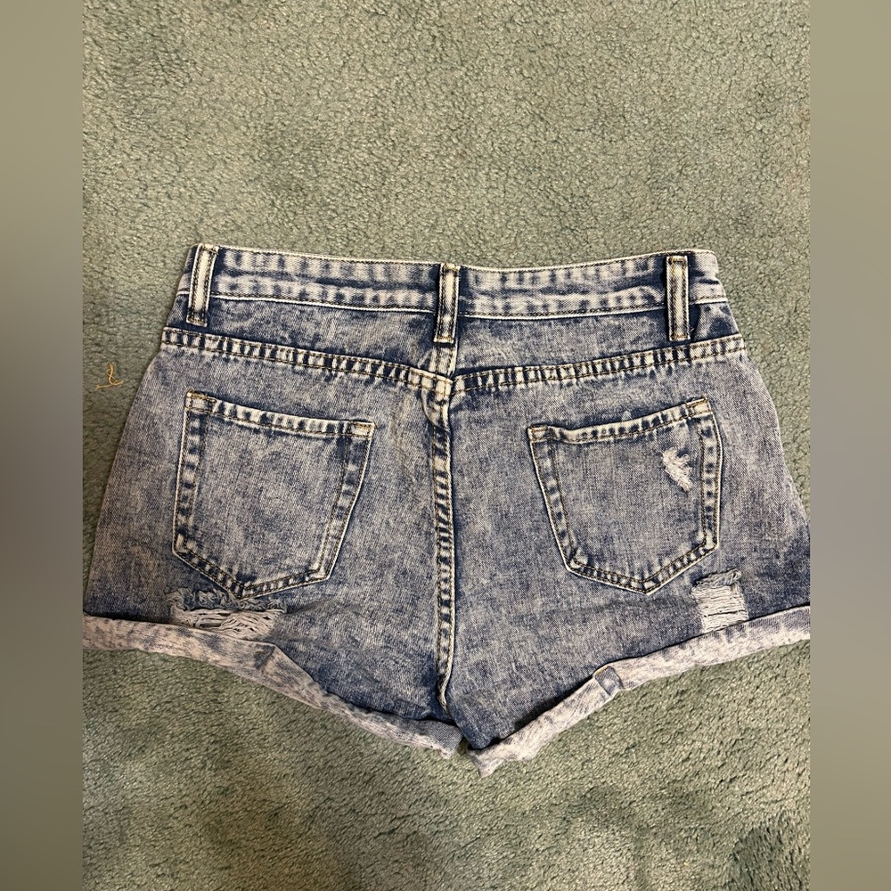 Shein Denim Shorts - Picture 3 of 4
